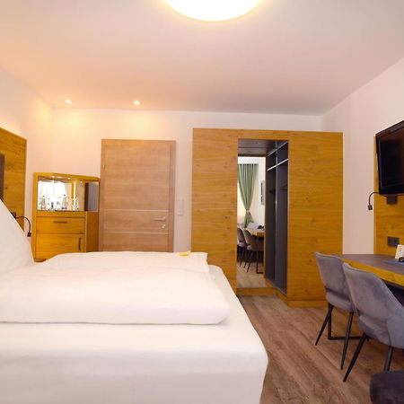 Hotel Gasthof Krone Spalt Extérieur photo