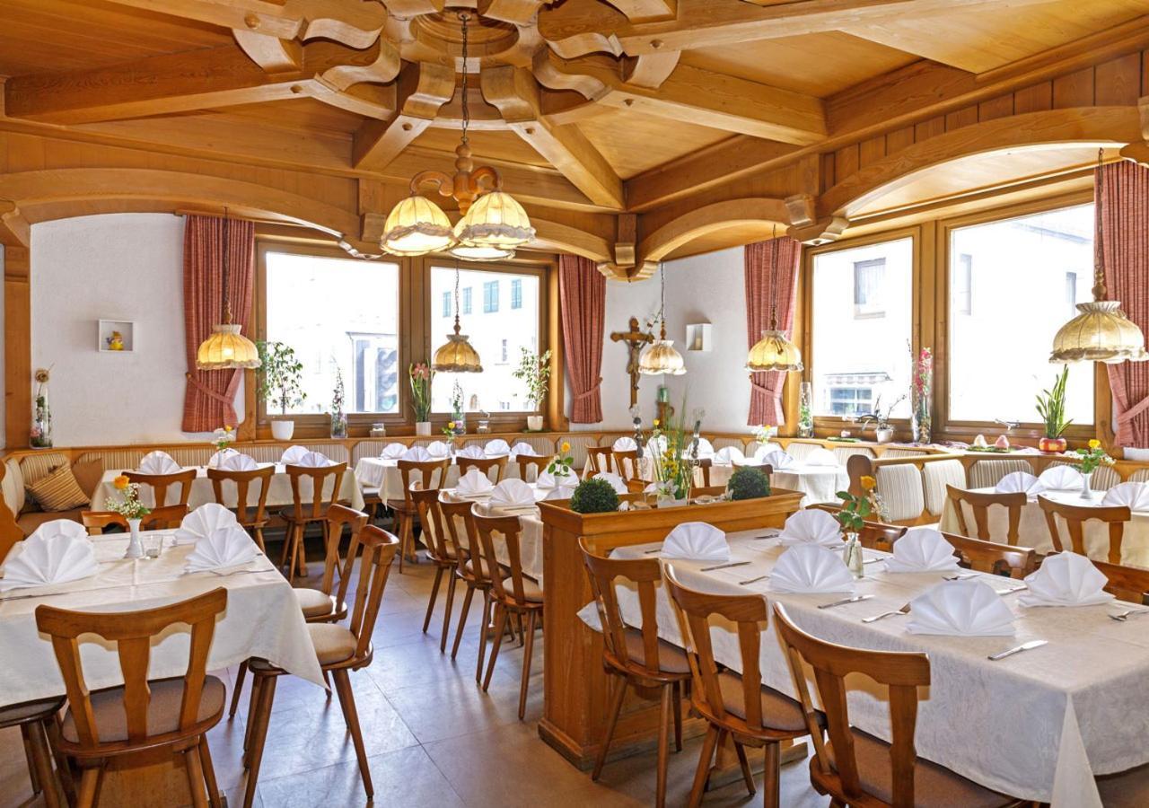Hotel Gasthof Krone Spalt Extérieur photo